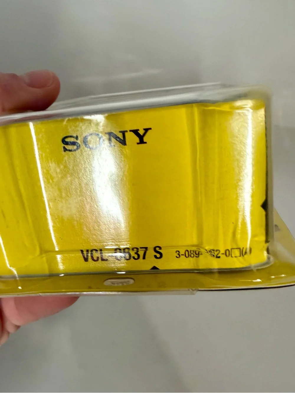 Sony VCL-0637 S Wide Conversion Lens for Handycam Camcorders 37 mm